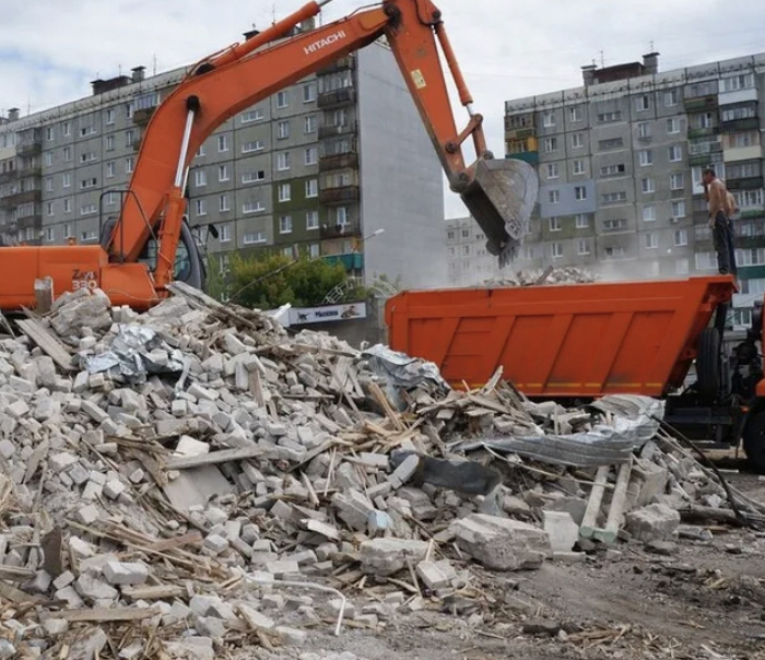 вывоз строительного мусора от сноса здания